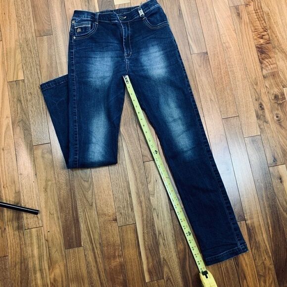 TUFFY Jeans - Picture 10 of 10